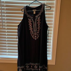 Style &Co- Navy Blue-3x- embroidery detail